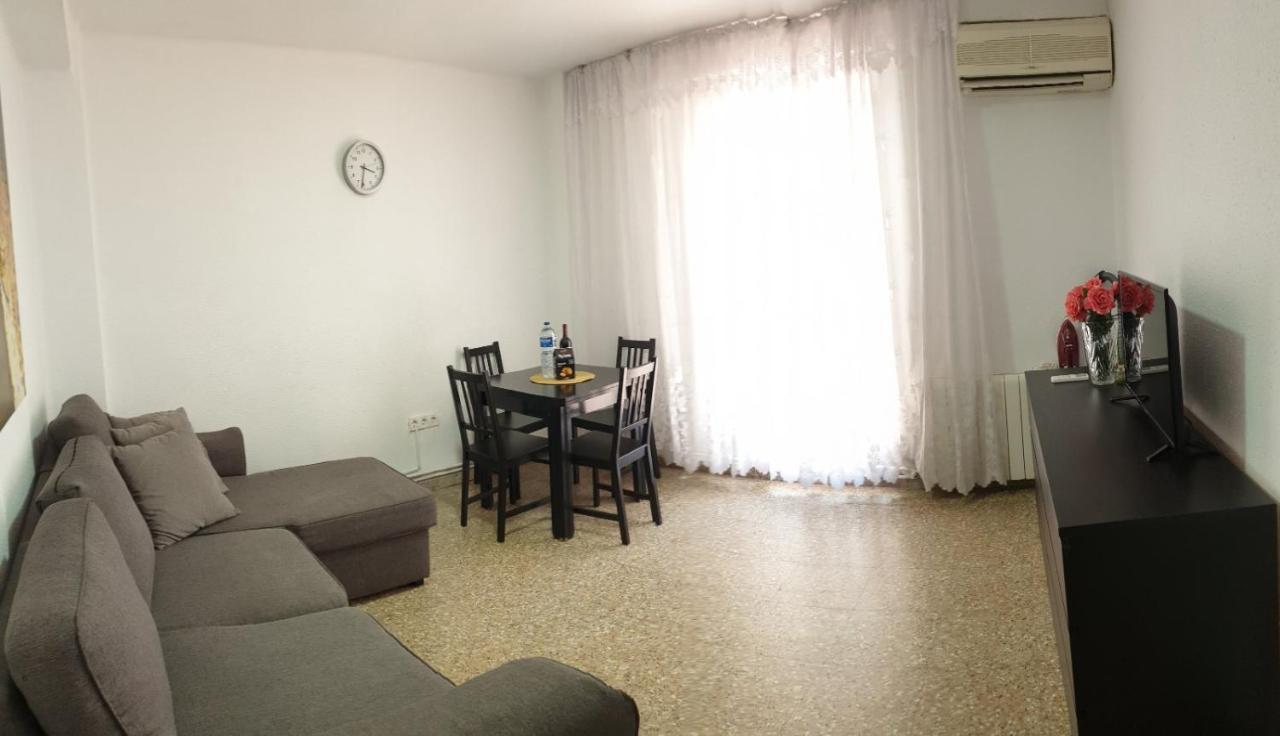 Apartment For 6 People. Valencia Exterior foto
